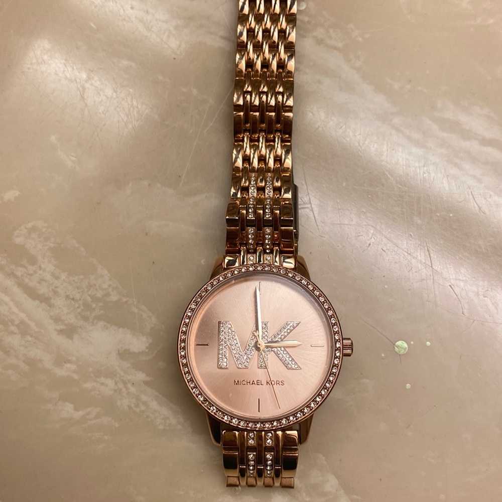 MK watch